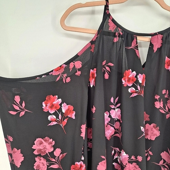 Torrid Georgette Cold Shoulder Blouse 4x - Picture 4 of 12